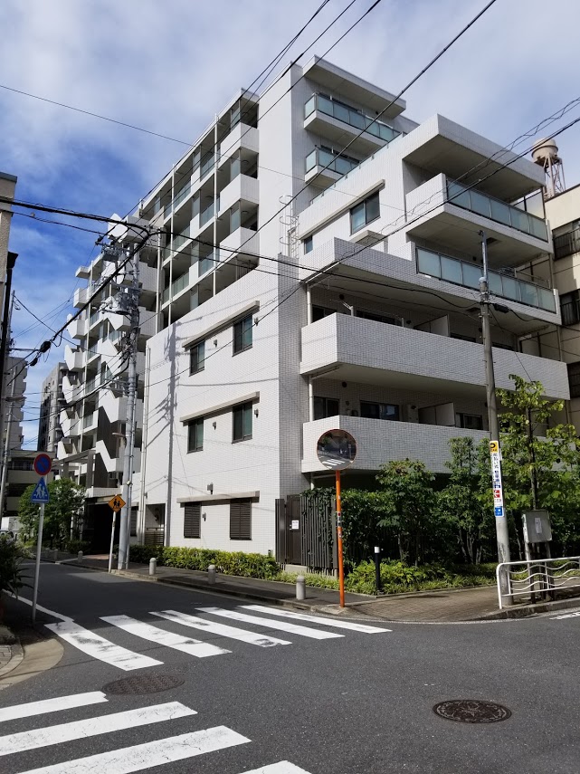 プレミスト東陽町の外観