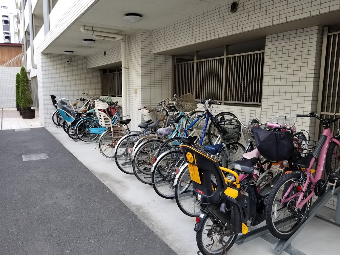 プレミスト東陽町の駐輪場